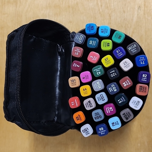 KAMINRUN 36x Fabric Dual Tip Marker Pens for Kids Adults In Artists Carrier NWOT - Picture 2 of 10